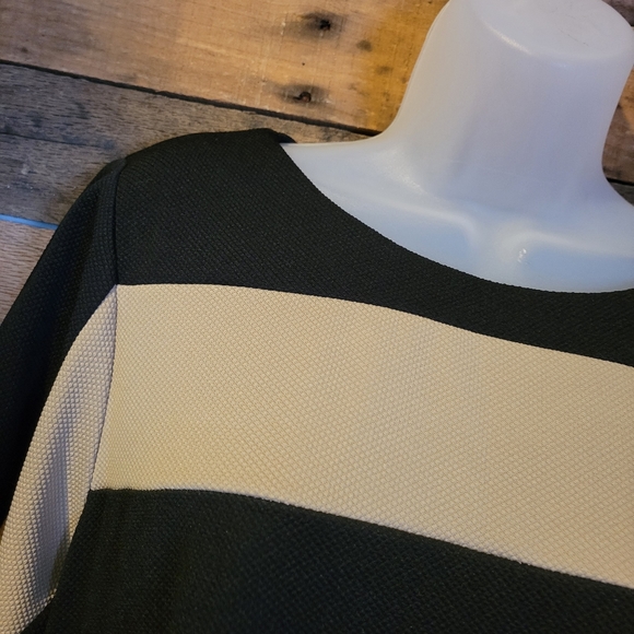 Gabby Skye back and tan mid length dress size 14 - Picture 2 of 10